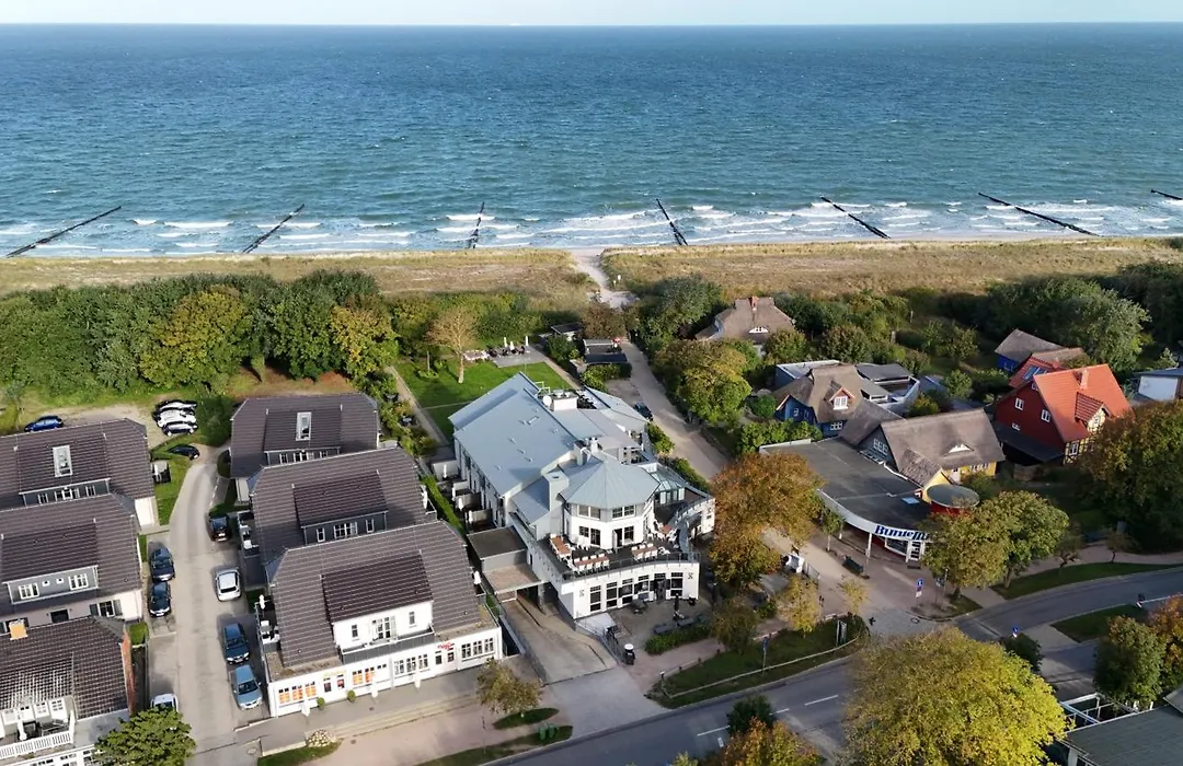 Hotel Seezeichen Ahrenshoop-1